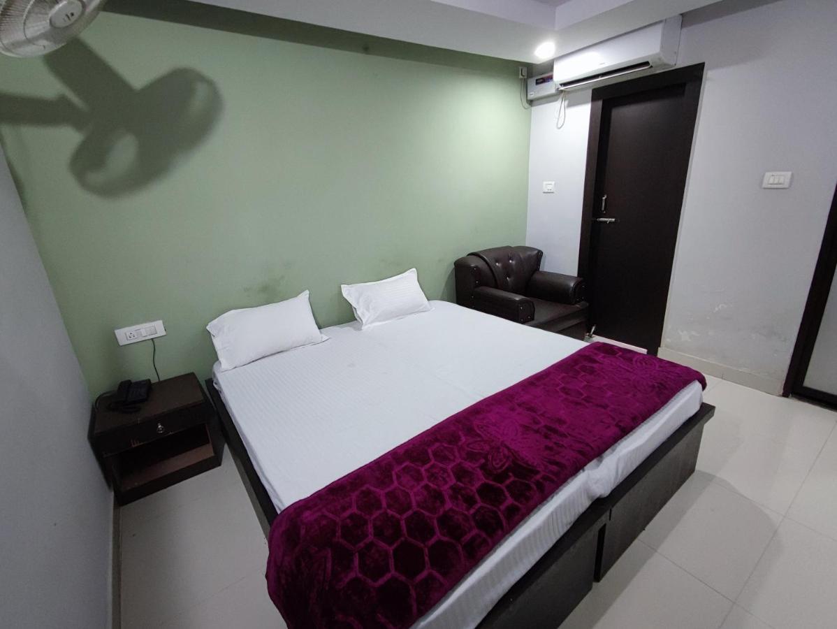 Hotel Kanha Shyam Madhubani מראה חיצוני תמונה