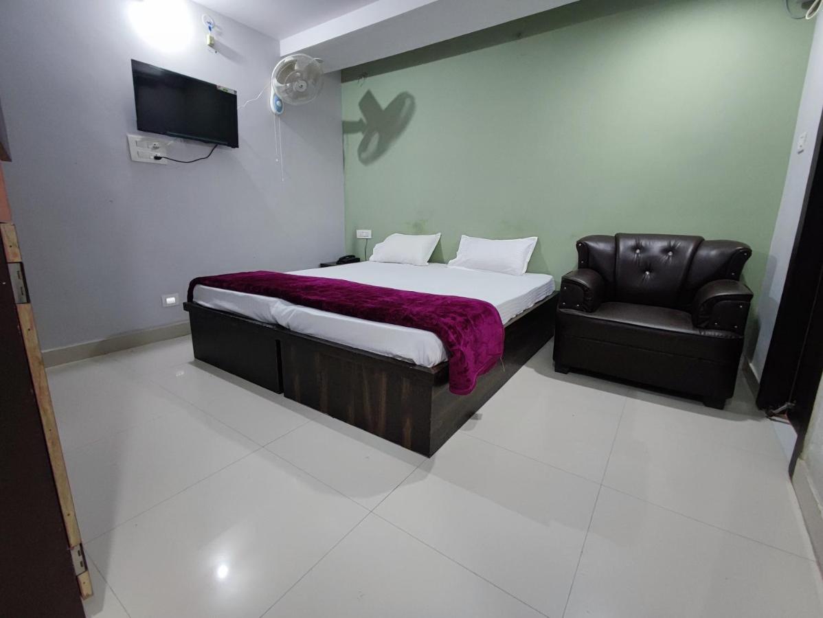 Hotel Kanha Shyam Madhubani מראה חיצוני תמונה