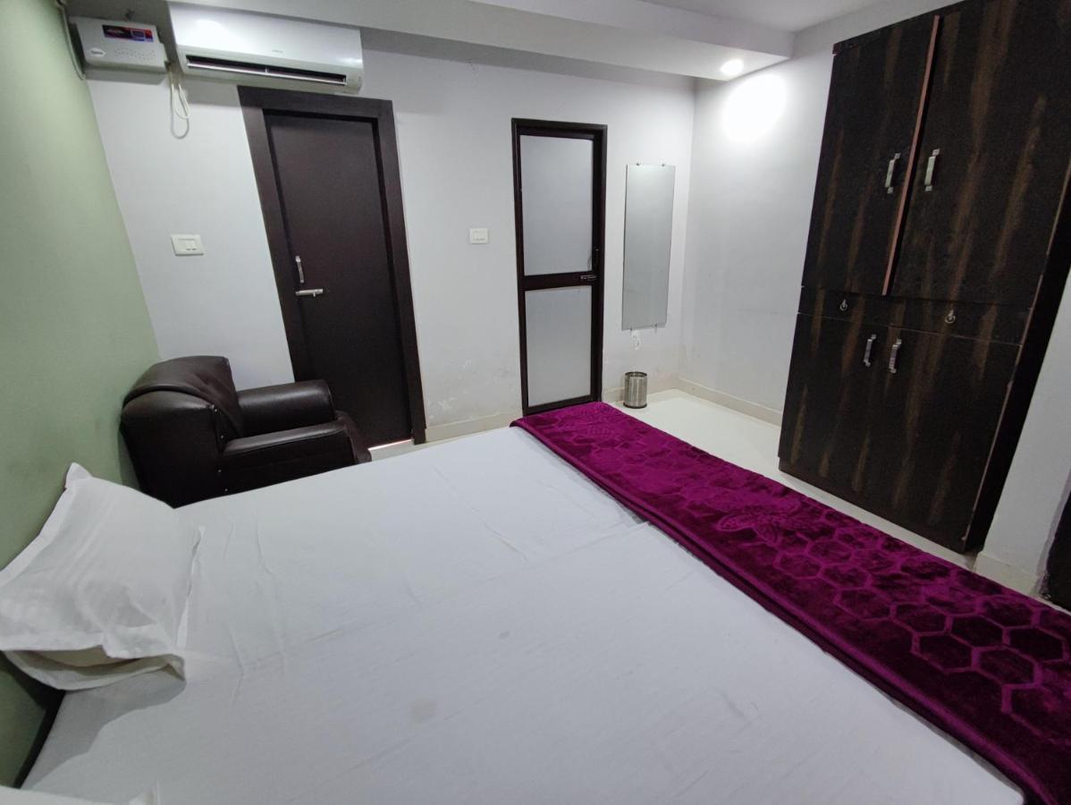 Hotel Kanha Shyam Madhubani מראה חיצוני תמונה